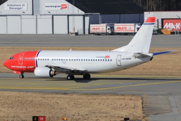 LN-KKW (24213) 1989 Boeing 737-3K9