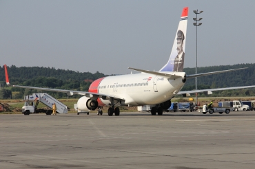 LN-NIB (36879) 2011 Boeing 737-86J WL