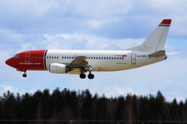 LN-KKN (24910) 1991 Boeing 737-3Y0