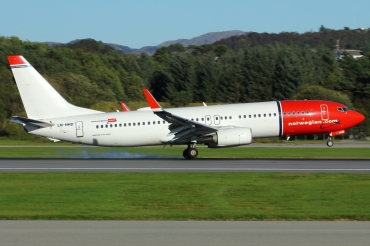 LN-NHD (41131) 2015 Boeing 737-8JP WL