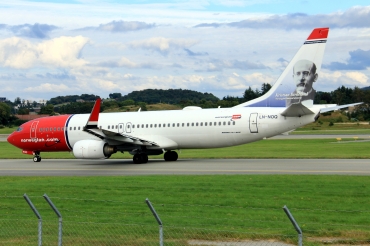 LN-NOQ (32658) 2005 Boeing 737-86N WL