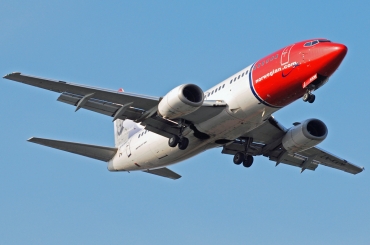 LN-KKM (24676) 1990 Boeing 737-3Y0