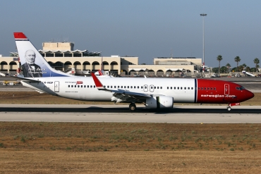 LN-NGP (39028) 2013 Boeing 737-8JP WL