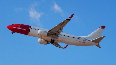 LN-NHD (41131) 2015 Boeing 737-8JP WL