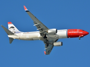LN-NOM (28642) 2001 Boeing 737-86N WL