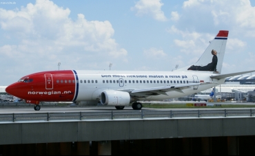 LN-KKW (24213) 1989 Boeing 737-3K9