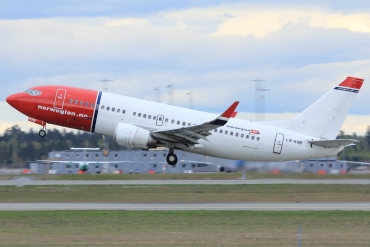 LN-KHB (29264) 1998 Boeing 737-31S WL