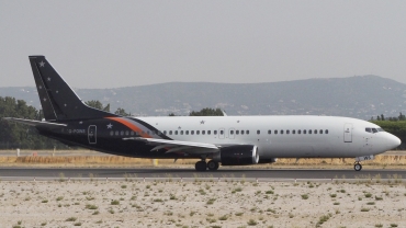 G-POWS (25853) 1992 Boeing 737-436