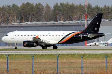 G-POWM (cn 2564) Airbus A320-232