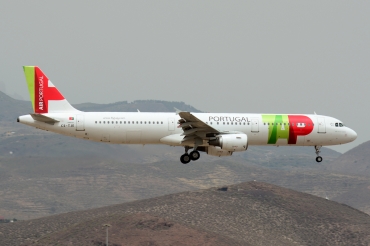 CS-TJE (1307) 2000 Airbus A321-211