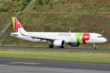 CS-TJL (8591) 2018 Airbus A321-251N