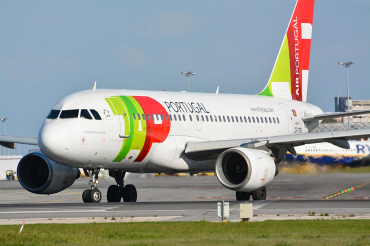 CS-TTM (1106) 1999 Airbus A319-111