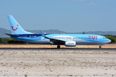 G-TAWH (38107) 2012 Boeing 737-8K5(WL)