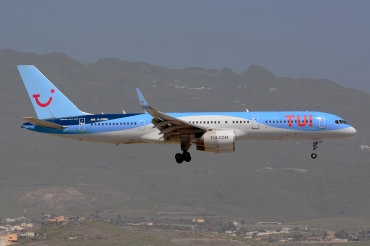 G-OOBE (33100) 2003 Boeing 757-28A WL