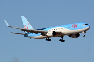 G-OBYG (29137) 1998 Boeing 767-304(ER)(WL)