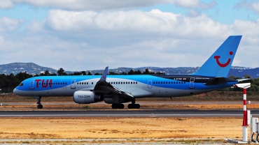 G-BYAW (27234) Boeing 757-204