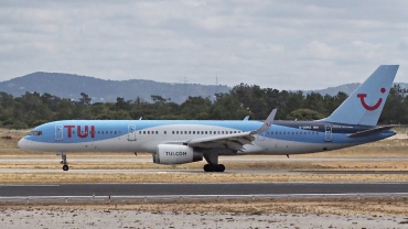 G-OOBG (29942) Boeing 757-236(WL)