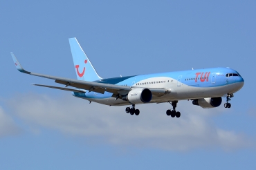 G-OBYG (29137) 1998 Boeing 767-304(ER)(WL)