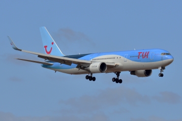 G-OBYG (29137) 1998 Boeing 767-304(ER)(WL)