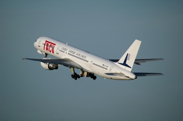 D4-CBP (30045) 2001 Boeing 757-2Q8