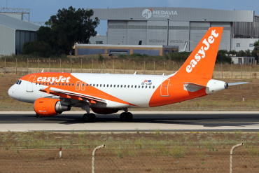 OE-LQB (3808) 2009 Airbus A319-111