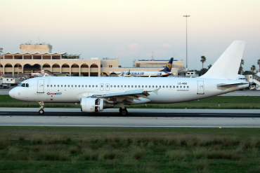 LZ-MDO (879) 1998 Airbus A320-214