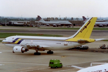 F-GKTD (552) 1990 Airbus A310-304