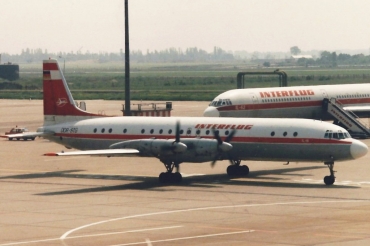 DDR-STG (182004402) Ilyushin Il-18V