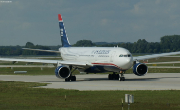 N278AY (388) 2001 Airbus A330-323