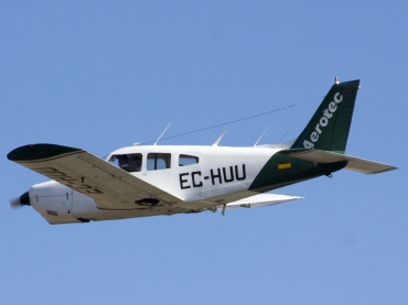 EC-HUU (28R-7535317) Piper PA-28R-200 Cherokee Arrow II
