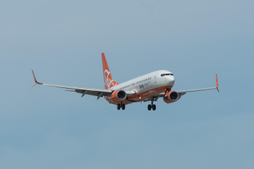 9H-SAU (40249) 2011 Boeing 737-8KN(WL)