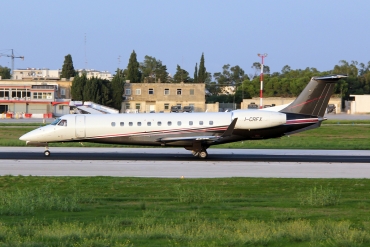 I-CRFX (145780) Embraer ERJ-135BJ Legacy 600
