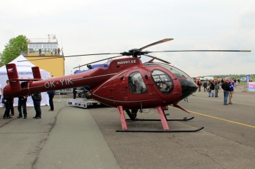 OK-YIK (LN103) McDonnell Douglas MD-520N