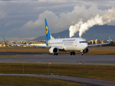 UR-PSB (29654) 2009 Boeing 737-8HX(WL)