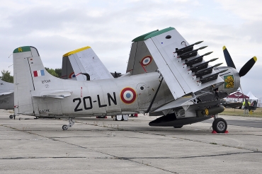 F-AZHK / 20-LN (7802) Douglas AD-4N Skyraider