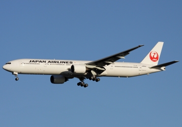 JA8944 (28396) 1999 Boeing 777-346