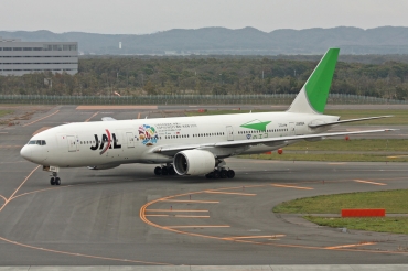 JA8984, (cn 27651/68), Boeing 777-246