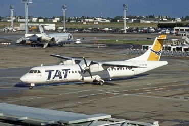 F-GKOA (201) 1990 ATR-72-202