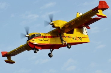 UD.13-28 / 43-28 Canadair CL-215T