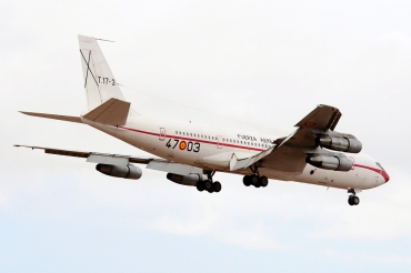 T.17-3 (21367) 1977 Boeing 707-368C KC