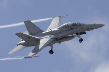 CE.15-11 / 12-74 McDonnell Douglas EF-18B Hornet