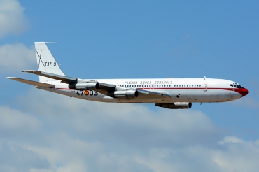 T.17-3 (21367) 1977 Boeing 707-368C KC