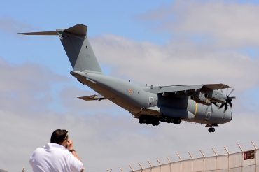 T.23-01 (044) 2016 Airbus A400M Atlas