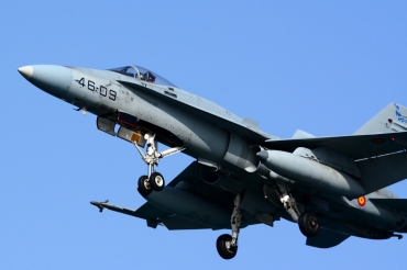 C.15-89 / 46-17 McDonnell Douglas EF-18A Hornet