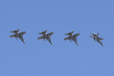 CE.15-11 / 12-74 McDonnell Douglas EF-18B Hornet