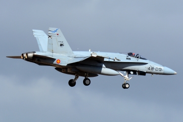 C.15-81 / 46-09 McDonnell Douglas EF-18A Hornet