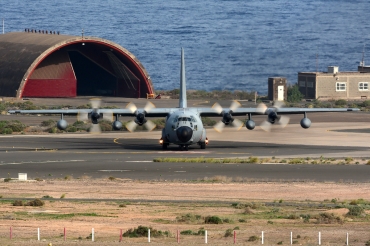 TK.10-11 (382-4871) Lockheed KC-130H Hercules