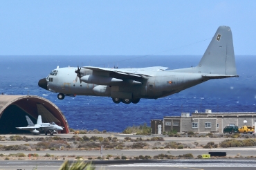 TK.10-12 / 31-54 Lockheed KC-130H Hercules
