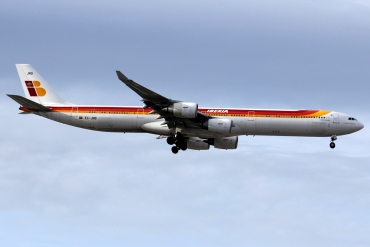 EC-JNQ (727) 2005 Airbus A340-642