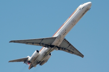 EC-FPJ (53310) McDonnell Douglas MD-88